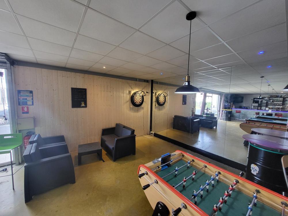 salle de jeux près de Eysines